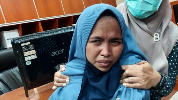 Siti Elina Mengaku Ingin Bertemu Jokowi, Bilang Dasar Negara RI Salah