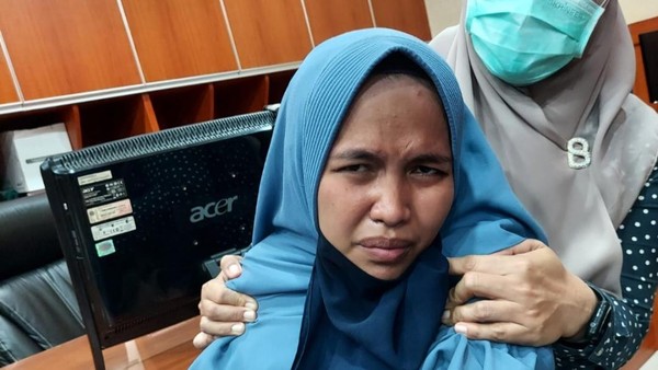 Polisi Ungkap Ajaran Murabbi ke Wanita Berpistol yang Coba Terobos Istana