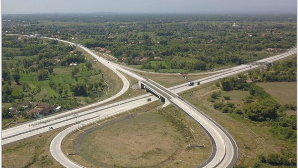 Ujung Barat hingga Timur Pulau Jawa Tersambung Tol di 2023!