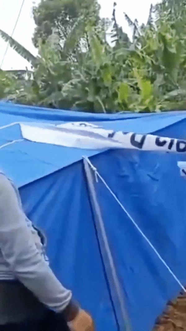 Label Dicopot Ormas, Tenda Pengungsi Gempa Cianjur Bocor Saat Hujan