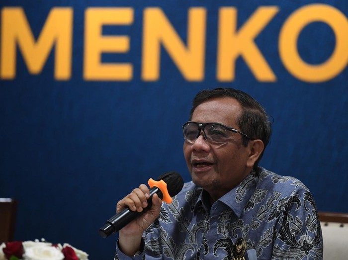 Pilot Susi Air Belajar Menembak di Markas Teroris KKB, Polisi Lacak Lokasinya