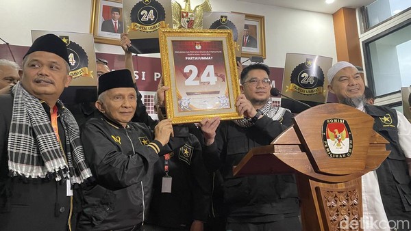 Seruan Takbir Partai Ummat Usai Lolos Jadi Peserta Pemilu 2024