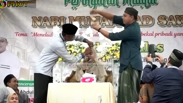 Pria Penyawer Uang ke Qariah di Pandeglang Minta Maaf!