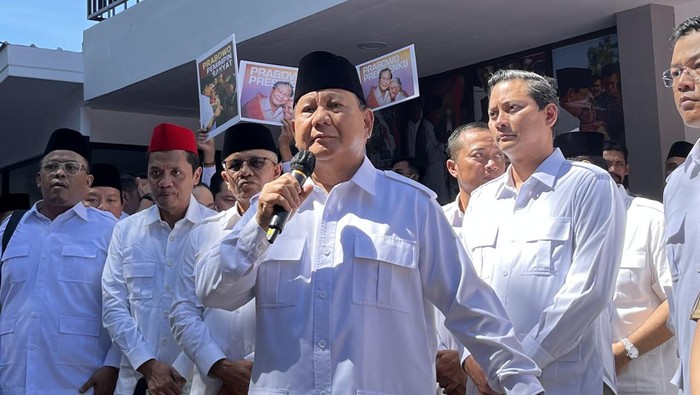 Prabowo soal Bertemu Jokowi di Istana: Itu Pertemuan Konfidensial