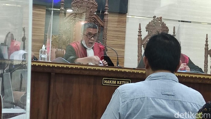 Kagetnya Hakim Banyak Titipan Warga NU di Kasus Suap Unila