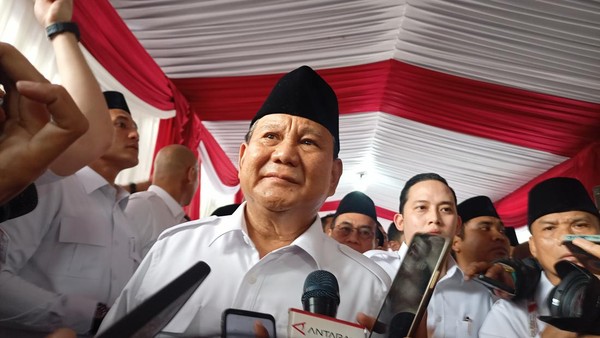 Menerka Sosok yang Sering Khianati Prabowo
