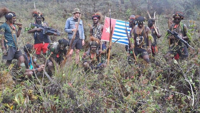 Egianus Kogoya Tunjukkan Foto Terakhir Pilot Susi Air: Dia Akan Jadi Saksi bagi PBB