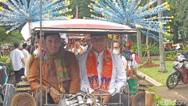 Viral Kuda Delman Anies Mundur-mundur Menuju Deklarasi, Ini Kata PKS