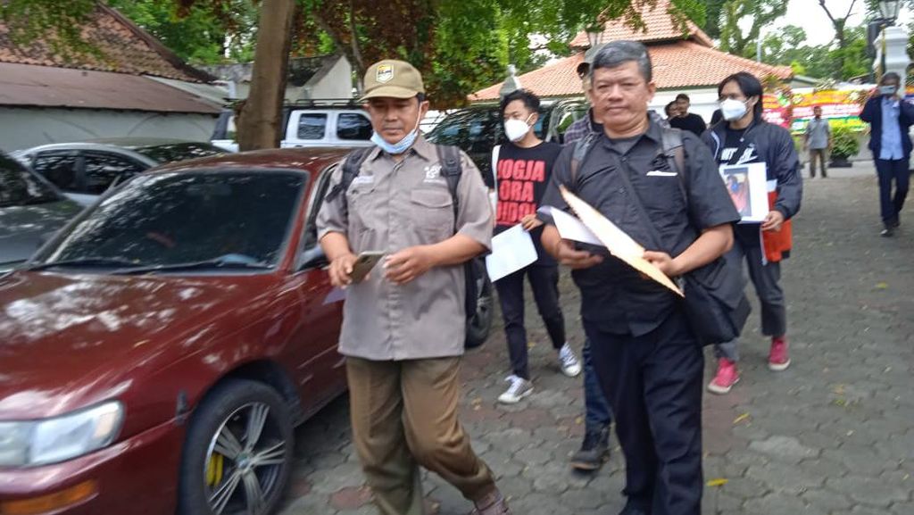 Ada Abdi Dalem Terjerat Korupsi, Aktivis JAK Tagih Sikap Tegas Sultan Jogja