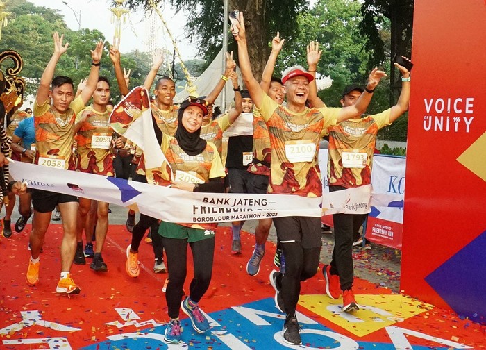 Ganjar Harap Friendship Run 2023 Bisa Cetak Atlet Baru Berprestasi