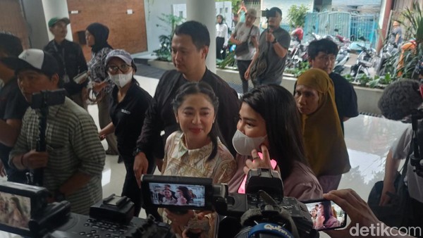 Diwarnai Marah-marah, Mediasi Dewi Perssik-Ketua RT soal Sapi Kurban Buntu
