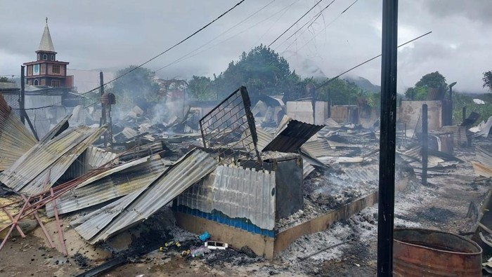 Kerusuhan di Dogiyai Papua Tengah: 69 Bangunan Dibakar, 5 Aparat Luka-luka