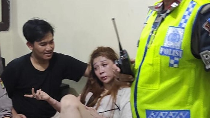 Ini Tampang Jesica yang Bawa Kabur Mobil Patroli Tol hingga Tabrakan