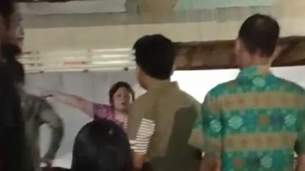 Pria Bawa Parang saat Pembubaran Jemaat Gereja di Padang, Ini Kata Polisi