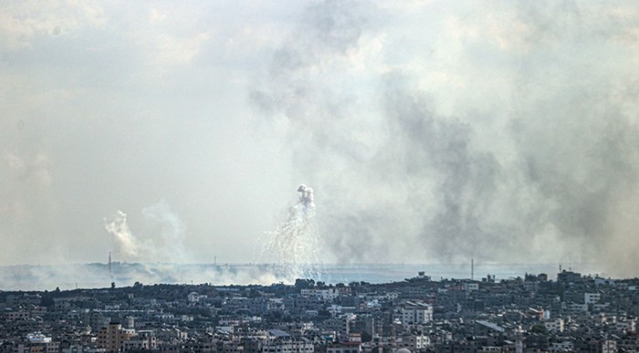 Biadab! Israel Pakai Bom Fosfor Putih di Gaza