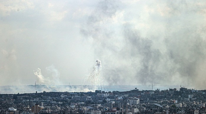 Biadab! Israel Pakai Bom Fosfor Putih di Gaza