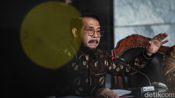 Diberhentikan dari Ketua MK, Anwar Usman Masih Hakim Konstitusi