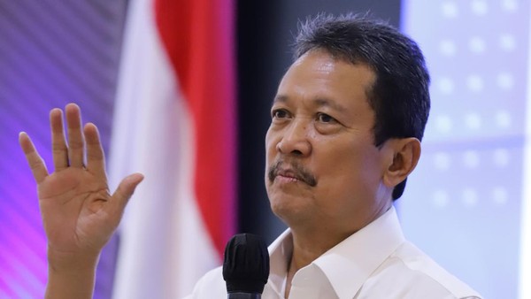 Trenggono Ungkap Maling Ikan di Laut RI: Rumah di PIK Punya 80 Kapal