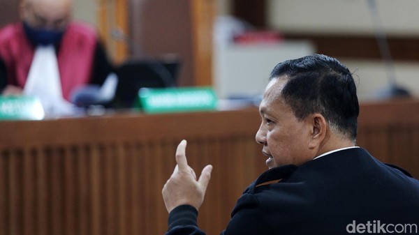 Eks Kabasarnas Ngaku Siapkan 5% 'Dana Komando' demi WTP, Klaim Belum Dipakai