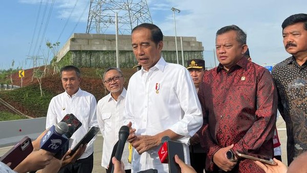 Jokowi Ngaku Belum Dapat Undangan HUT ke-51 PDIP