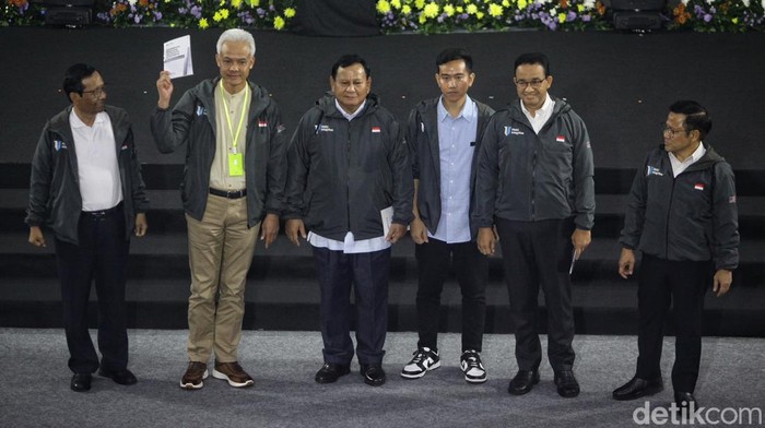 Survei LSI: Prabowo-Gibran 47%, AMIN 23,2%, Ganjar-Mahfud 21,75%