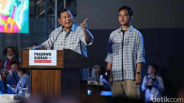 Tak Cuma Makan Siang & Susu Gratis, Prabowo-Gibran Mau Naikkan Gaji PNS