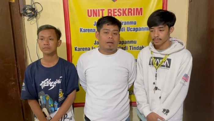 Juru Parkir Viral 'Rp 100 Ribu 2 Mobil' di Warpat Puncak Minta Maaf