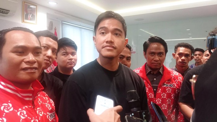 Kaesang soal Restu Jokowi Jika Duet dengan Anies: Emang Perlu Izin? Saya Ketum