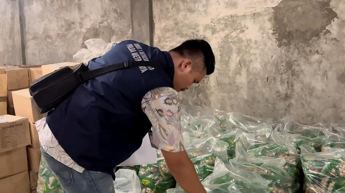 Pabrik Bakso dari Jeroan Sapi di Bekasi Dibongkar, Pemilik Jadi Tersangka