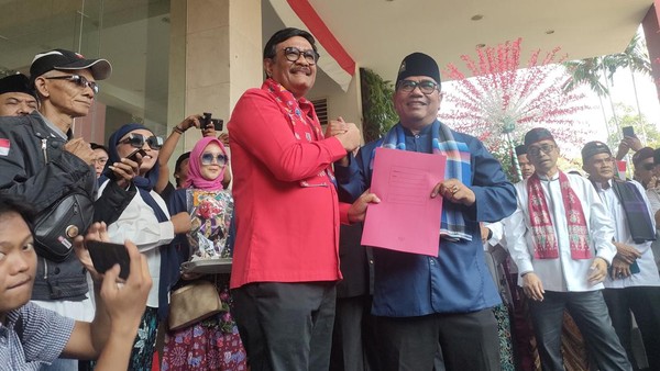 Poros Jakarta Sambangi DPP PDIP, Harap Anies Dipinang Maju Pilgub 2024