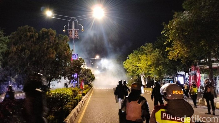 Jokowi Respons Demo Aktivis hingga Mahasiswa: Aspirasi dari Rakyat Sangat Baik