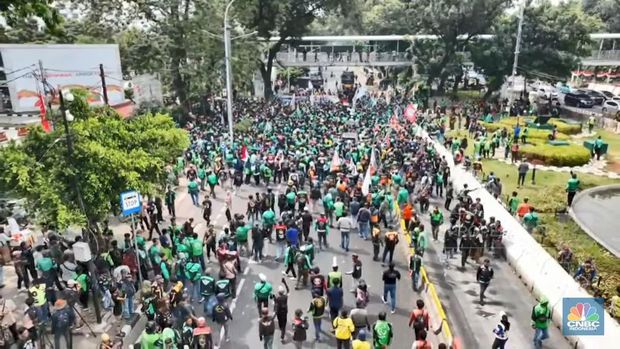 Jangan Lewat Jalan Ini! Driver Ojol Mau Demo Besar-besaran di Jaksel

