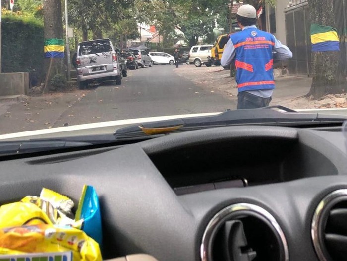 dishub-pecat-oknum-jukir-getok-tarif-rp-150-ribu-di-bandung