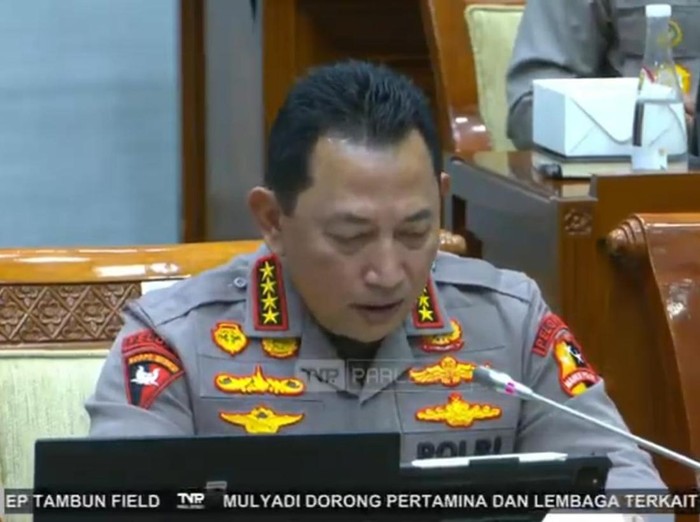 kapolri-lapor-soal-kkb-papua-ke-komisi-iii-dpr-24-jaringan-1438-anggota