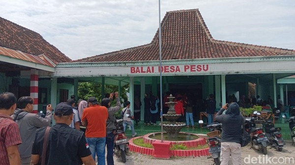 Komunitas Pemuda Batak Datangi Kantor Desa Pesu Magetan Buntut Kasus Bitner