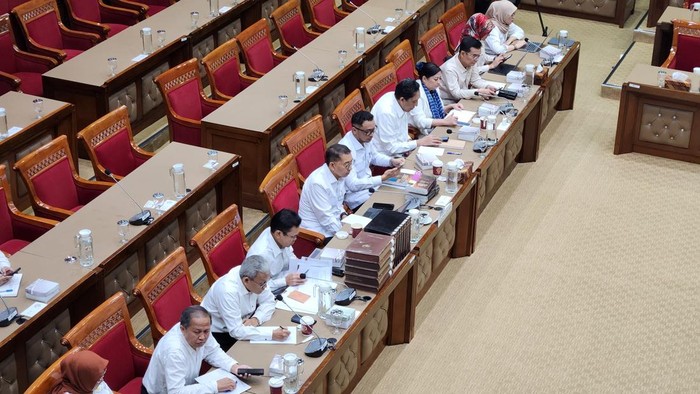 Fadli Zon Beberkan Urgensi Penulisan Ulang Sejarah Indonesia