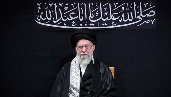 Sosok Pemimpin Tertinggi Iran Khamenei yang Tewas dalam Serangan AS-Israel