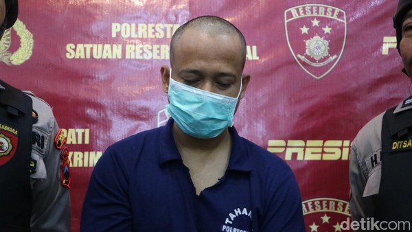Berawal Diajak Threesome Berujung Kukuh Dibunuh Adi di Pati
