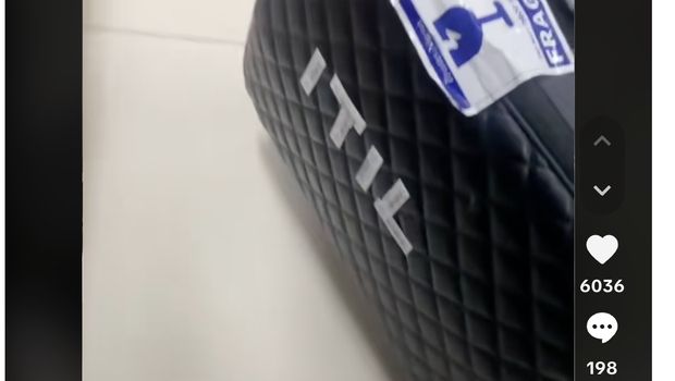 Koper Penumpangnya Ditempeli Stiker Kata Tidak Senonoh, Transnusa Buka Suara