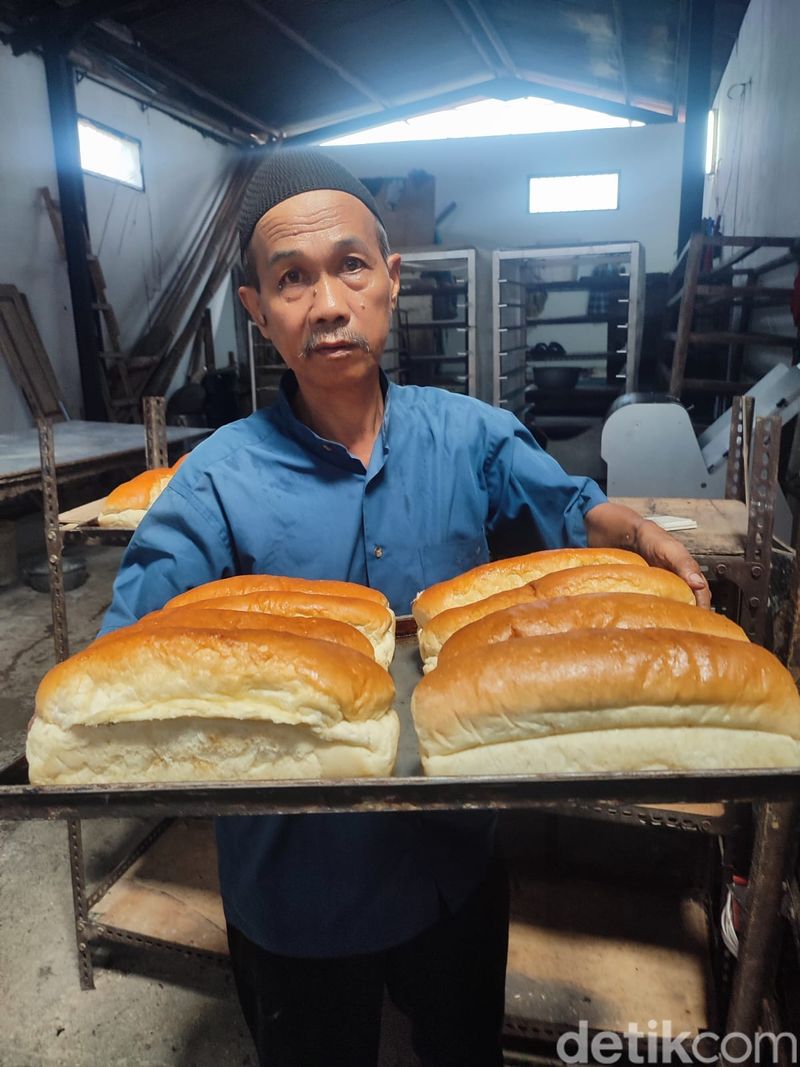 Roti Tan Keng Chu Dulu Dibuat untuk Tentara Belanda, Kini Dinikmati Pribumi