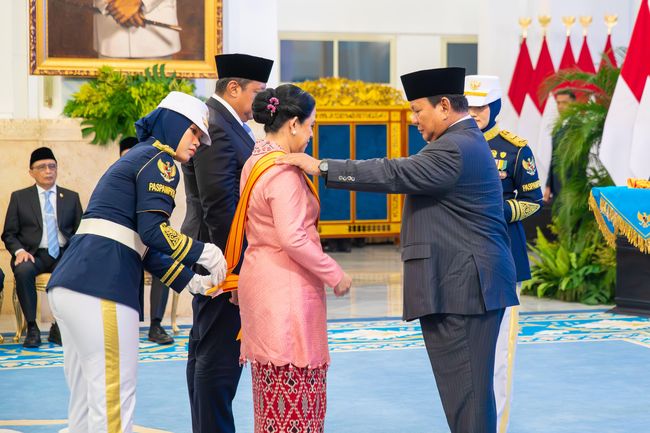 Pakar UGM: Dari Aparat hingga Pejabat, Negara Rusak karena Politik Oligarki
