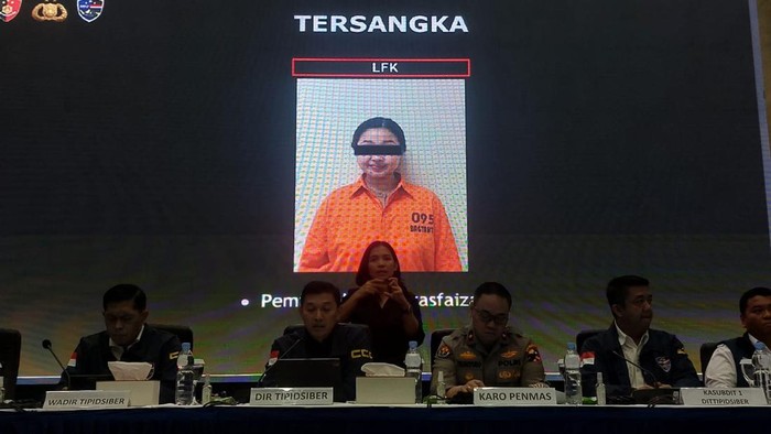 Laras Faizati Jadi Tersangka Buntut Konten Ajakan Bakar Mabes Polri Saat Aksi