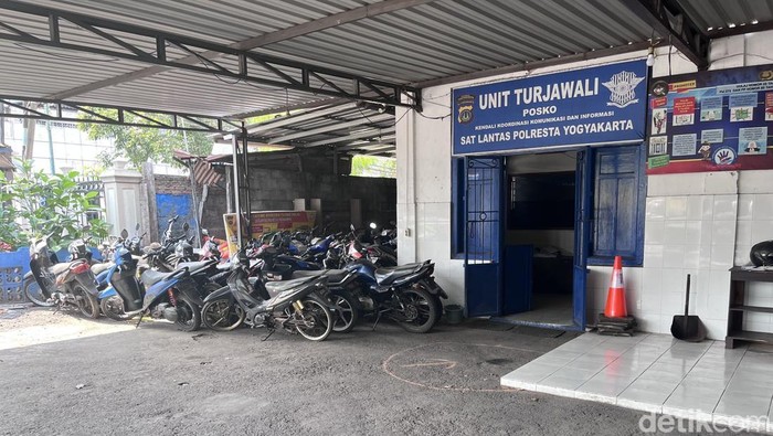 5 Pos Lantas di DIY Jadi Sasaran Pelemparan Batu dan Molotov, Polisi: Untuk Provokasi