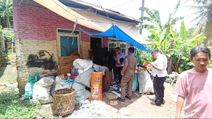 Pelajar di Lampung Setop Sekolah, Dicibir hingga Minder karena Pemulung