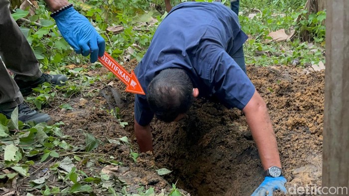 Kubur Mayat Bayi di Kebun Warga, Sepasang Anak Jalanan Jambi Diburu Polisi