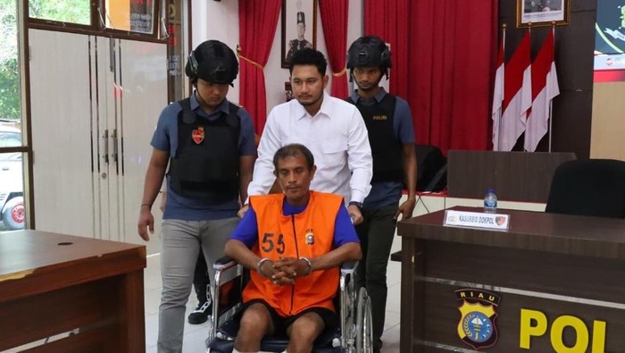 Tampang Pria Bejat di Riau yang Bunuh Teman dan Paksa Istri Threesome