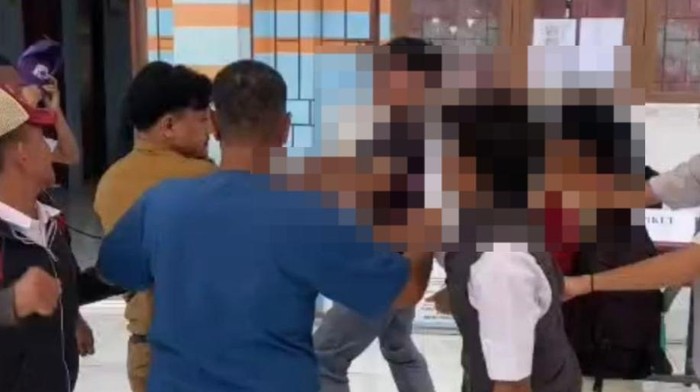 Guru SMK di Jambi Tampar Siswa Berujung Dikeroyok, Korban 2 Tahun Dibully Siswa