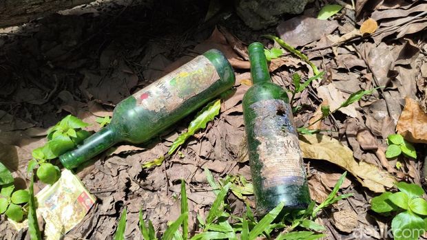 Taman Kota Cawang Jadi Tempat Asusila, Ditemukan Kondom hingga Botol Miras