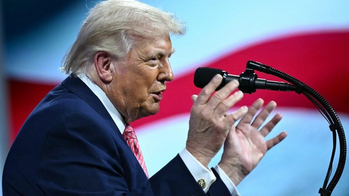 Trump Ancam Hancurkan Situs Energi Iran Jika Negosiasi Gagal