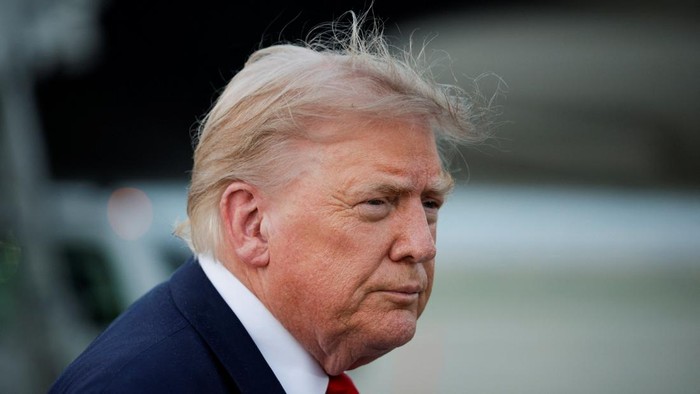 memanas-trump-ancam-hancur-leburkan-pulau-kharg-iran